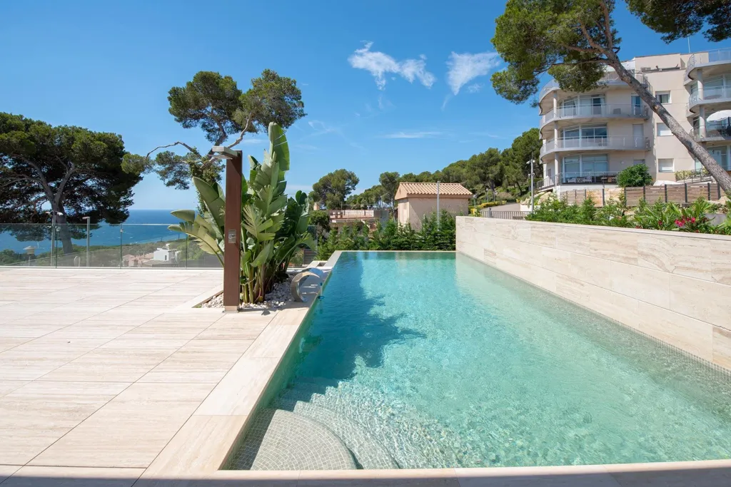 Piscine - Modern Villa with Sea Views in Sant Antoni