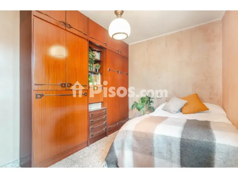 Chambres - Penthouse with Two Terraces in Mieres