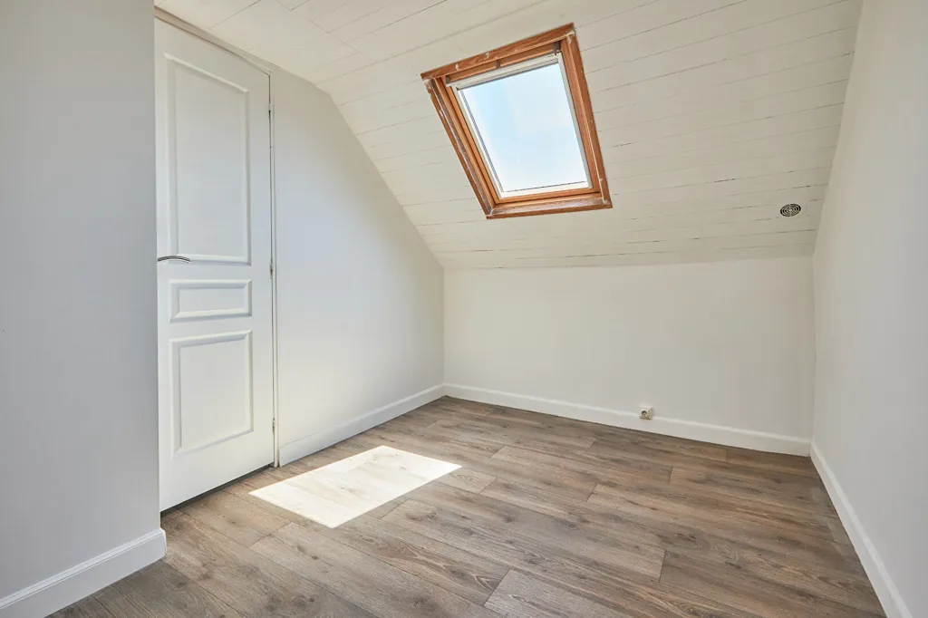 Toad - Charming 3-Bedroom House with Terrace in Le Havre