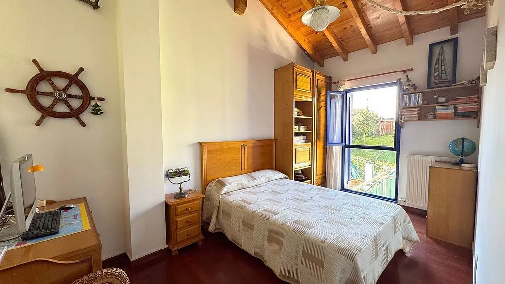 Magamistoad - Terraced House with Pool in Comillas
