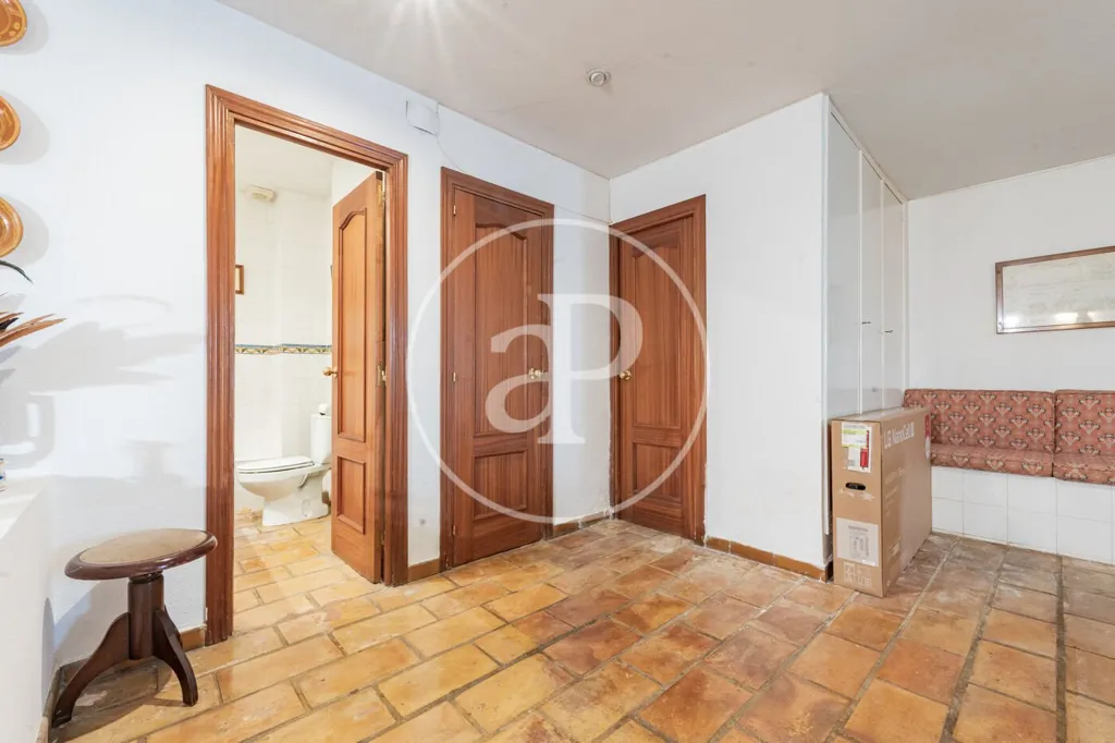 Vannitoad - Chalet with Pool in Parque Conde de Orgaz