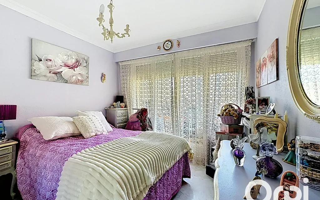 Magamistoad - Occupied Viager Flat with Terrace in Nice