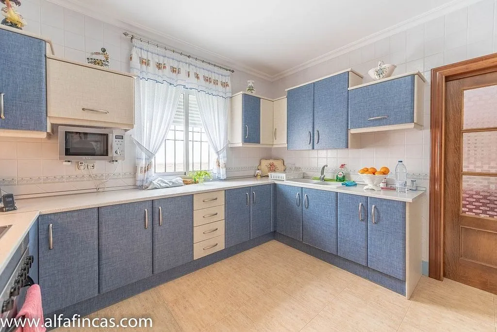 Cuisine - Adjoined Chalet with Patio in San Clemente