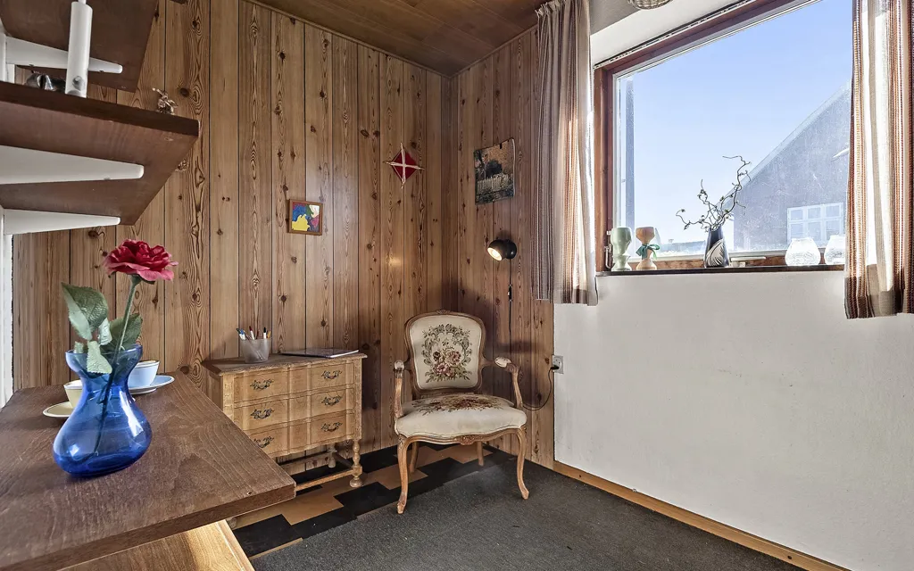 Living Room - 1947 Villa with Garden in Køge