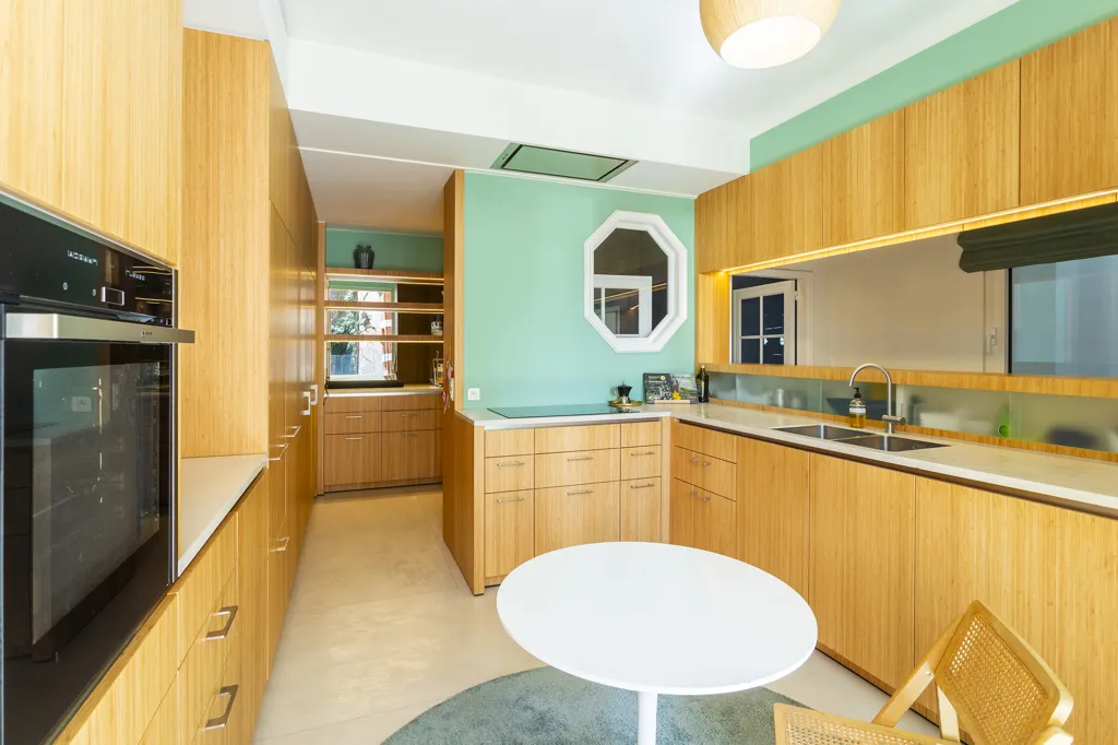 Cuisine - Appartement Art-Déco avec Terrasse à Antwerpen