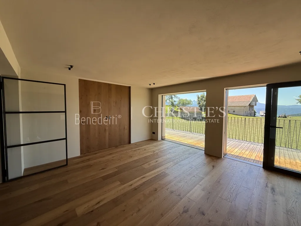 Living Room - Luxury Apartment with Dolomite Views on Ritten