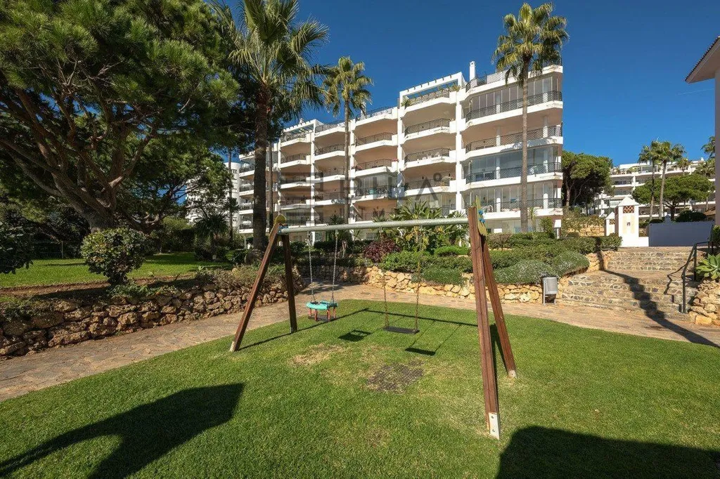 Aed - Furnished Flat with Pool in Calahonda, Mijas