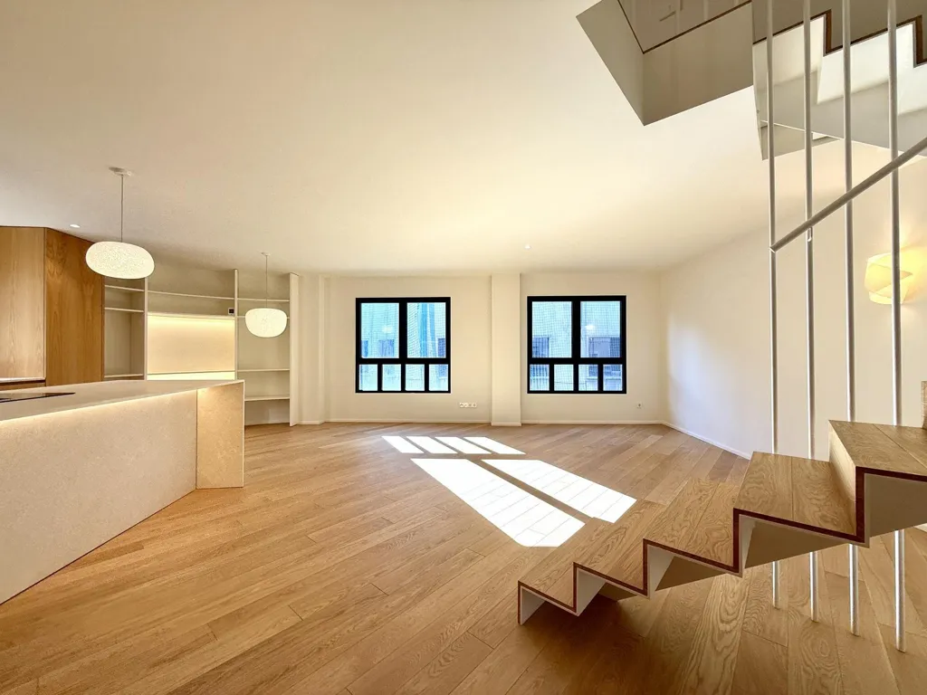Séjour - Fully Renovated Duplex with Privacy in Alicante