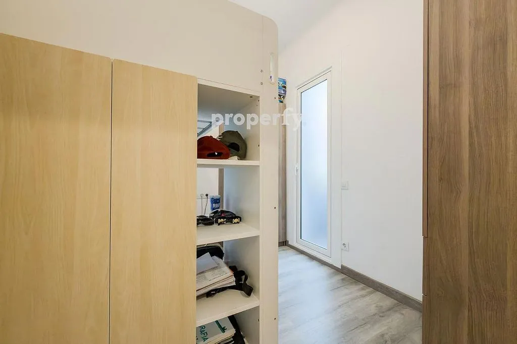 closet_dressing