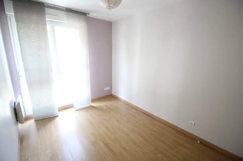 Pièces - Appartement 3 Pièces avec Balcon à Reims