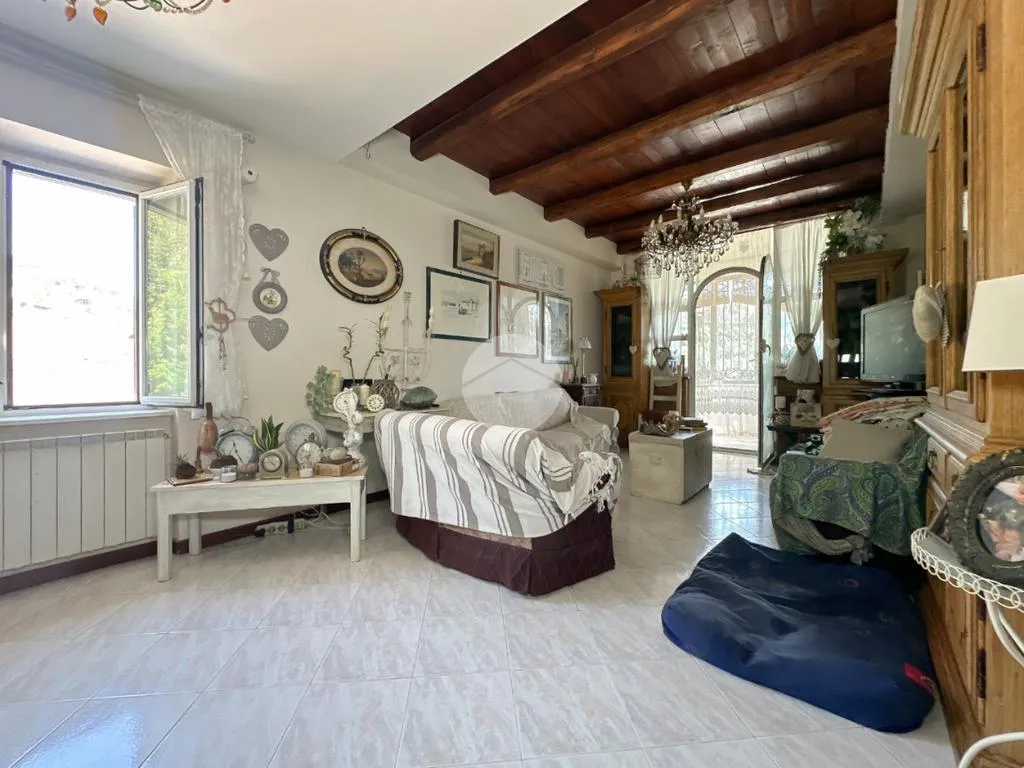 Séjour - Apartment with Balcony in Frascati