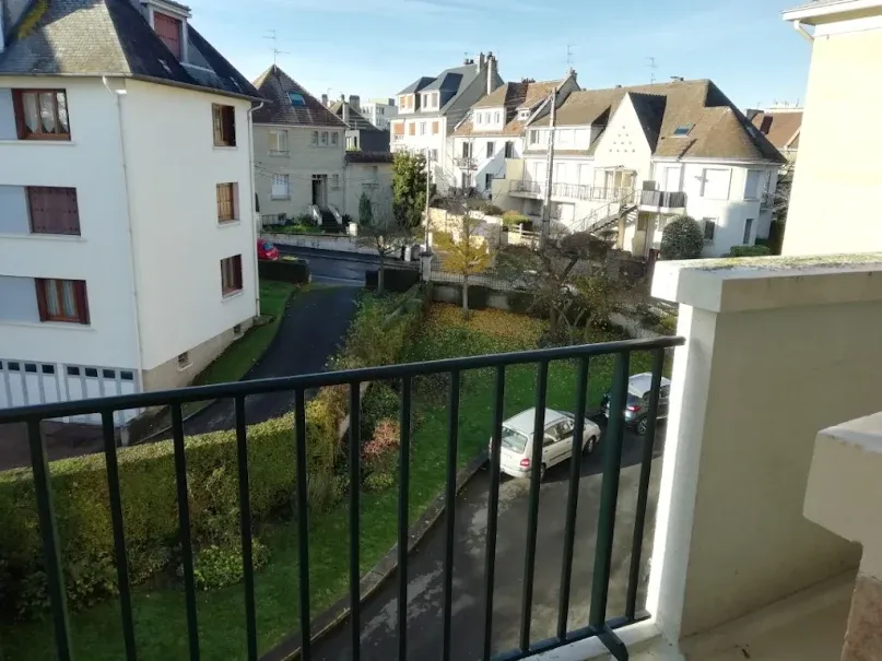 Balcon - Appartement 3 Pièces avec Balcon à Caen