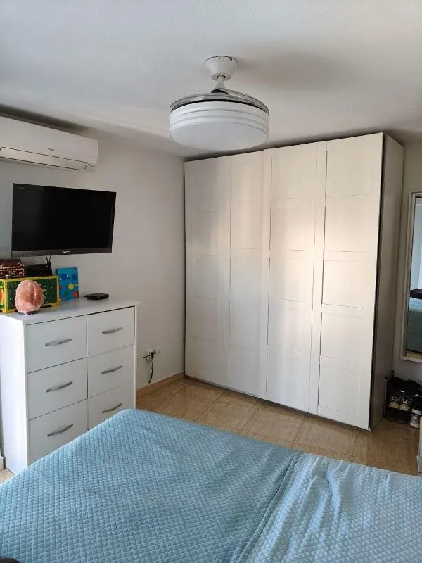 Chambres - Apartment with Sea View in Roquetas Centre
