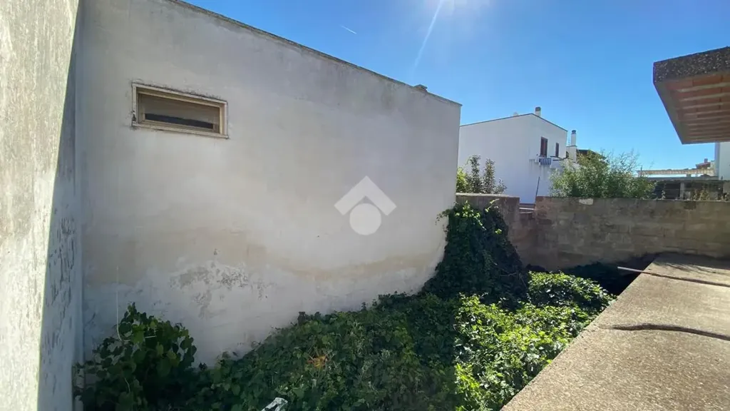 Aed - Rustic Villa with Garden in Alliste