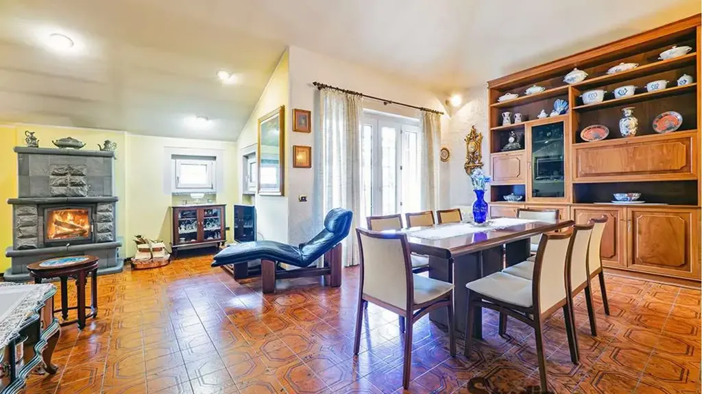 Salle à manger - Luxury Villa with Panoramic View in Ello