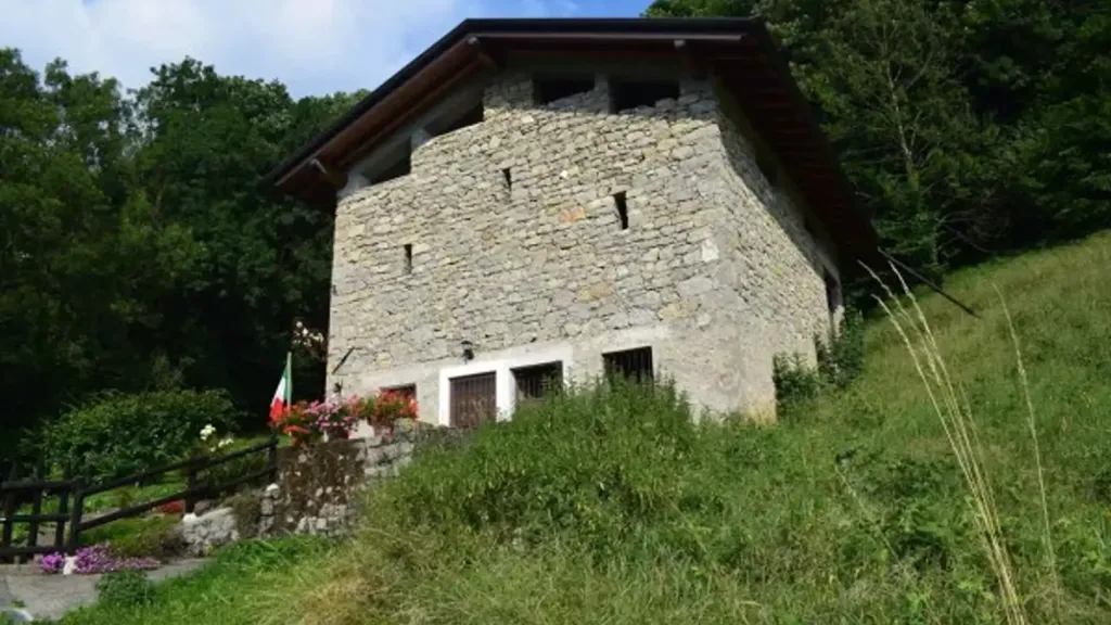 facade