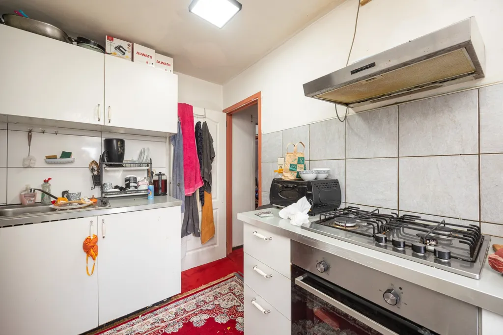 Kitchen - Mixed-Use Investment Property in Antwerp
