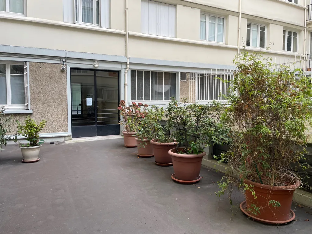Giardino - 2/3-Piece Parisian Flat with High Ceilings