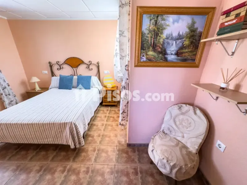 Chambres - Chalet with South-Facing Terrace in Torrevieja