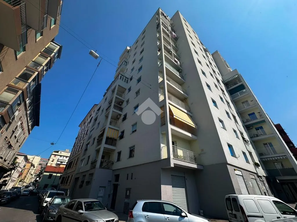 Välivaade - 2-Bedroom Apartment with Terrace in Trieste