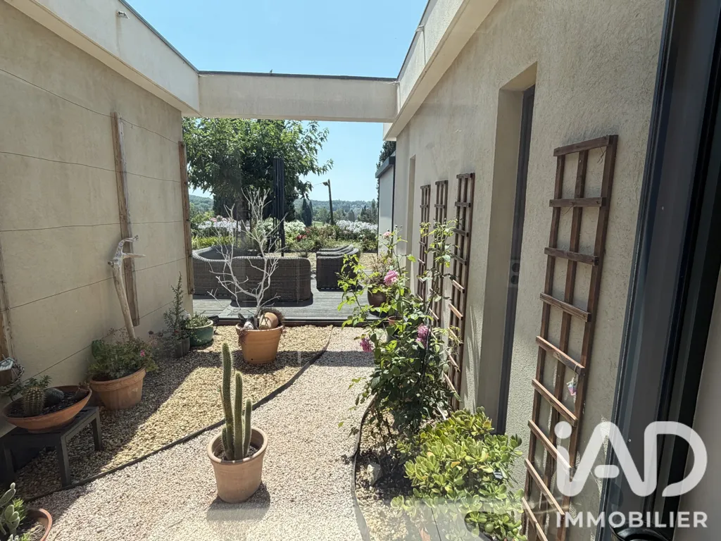 Jardin - Maison d'Architecte avec Jardin à Opio