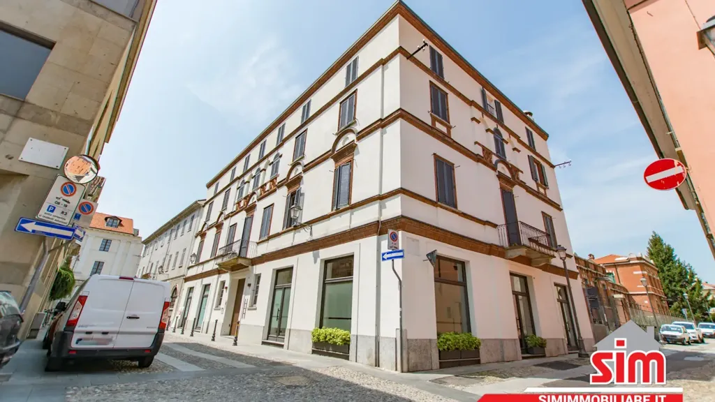 Välivaade - Fully Furnished Studio in Novara's Historic Centre