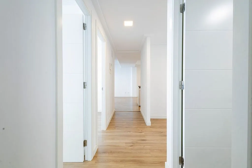 Esik - Modern Flat with Balcony in María Jiménez