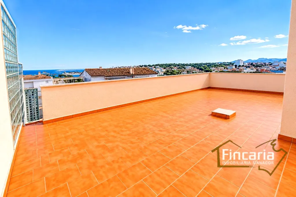 Terrasse - Penthouse with Bay View in Carrer Penyes