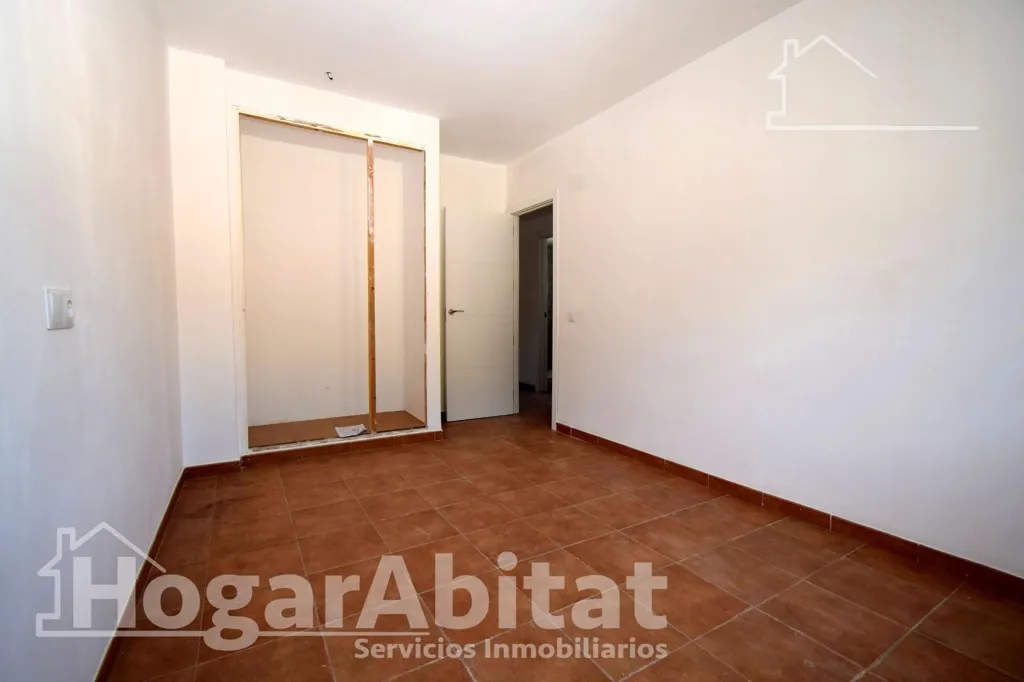 Pièces - New Two-Storey House with Terrace in Chiva