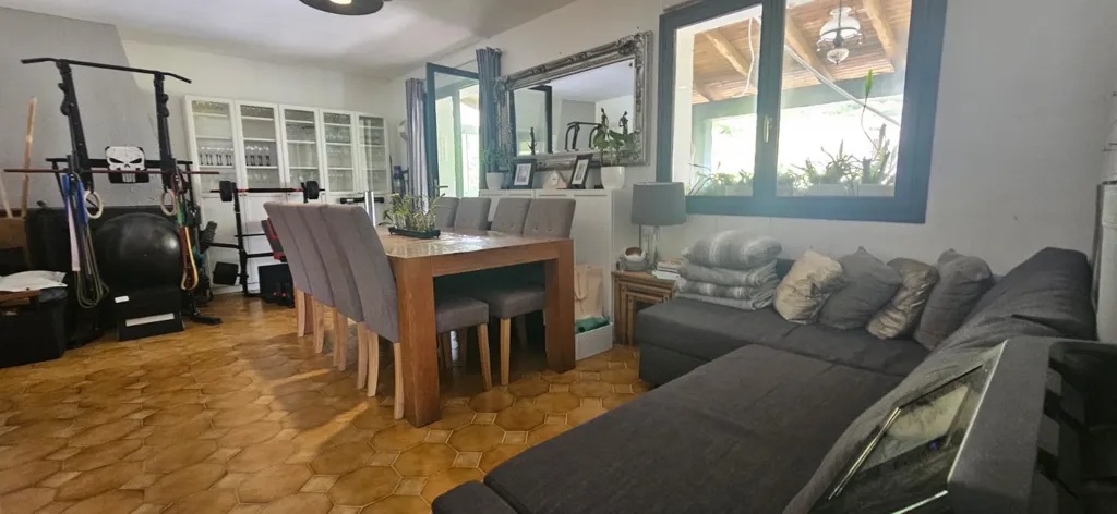 Séjour - Villa à La Gaude avec Deux Appartements