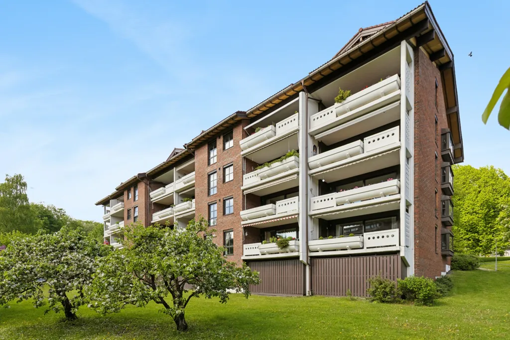Extérieur - 4-Bed Apartment with Balconies in Sandvika