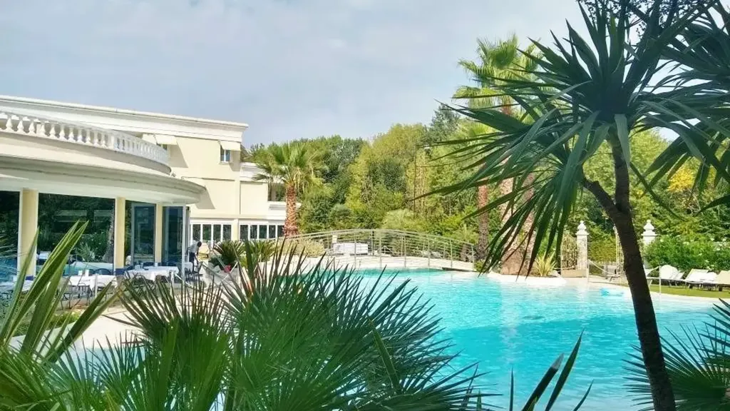 Bassein - Trilocale with Pool in Sirmione