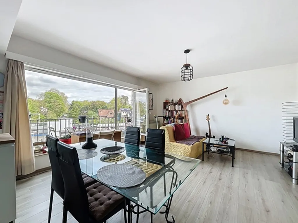 Elutuba - Apartment with Two Terraces in La Hulpe