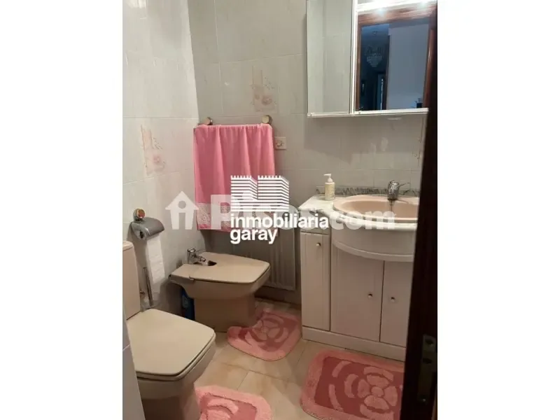 Vannitoad - Ample Flat with Balcony in Villarcayo Centre