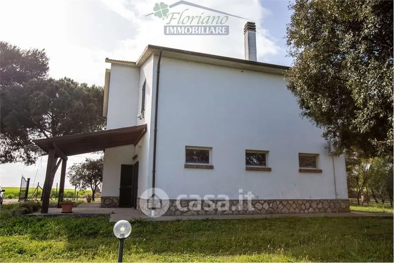 Välivaade - Rustic Casale with Expansion Potential in Capalbio