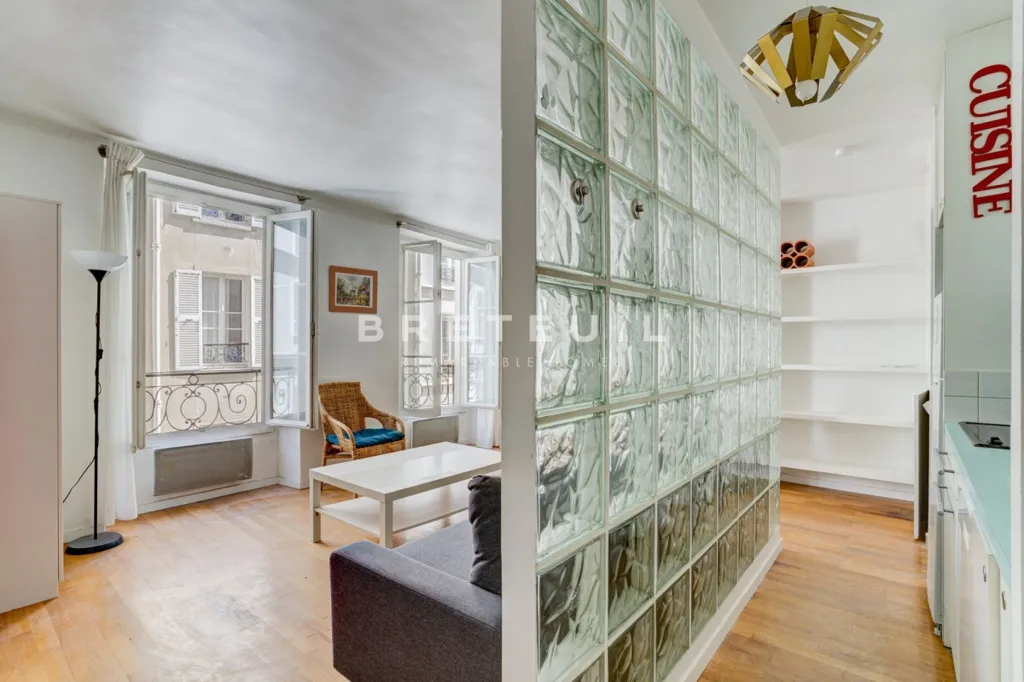 Séjour - Appartement 2 Pièces dans le 7ème Arrondissement de Paris