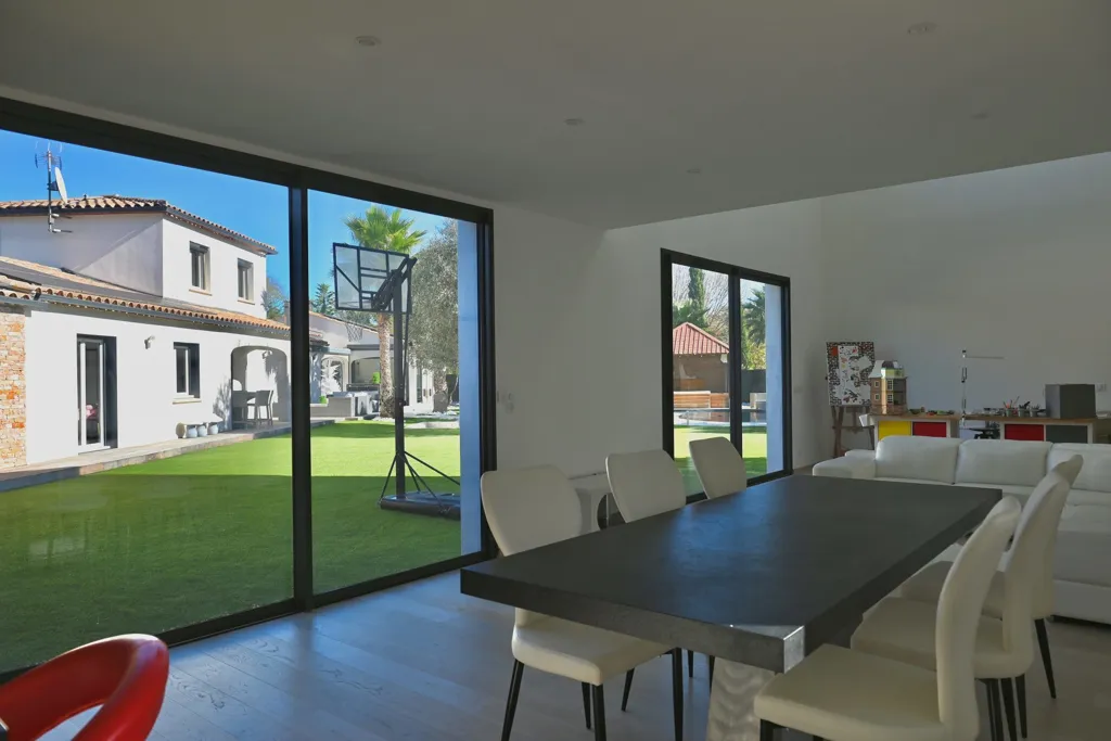 dining_room