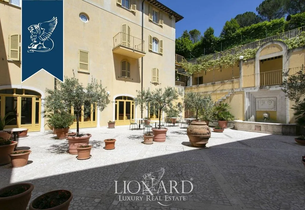 Aed - Luxury Hotel with Historical Features in Spoleto