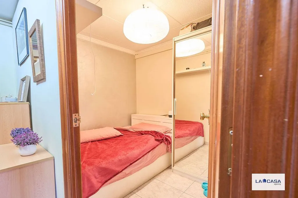 Chambres - Apartment with Terrace in Creu Coberta