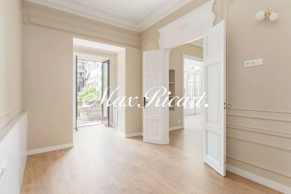 Entrée - Apartment with Balcony in La Dreta de l'Eixample