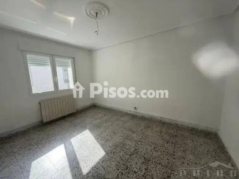 Pièces - Apartment with Park Views in Gamonal-Capiscol