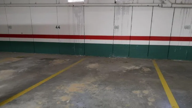 Garage - Parking Space in Cadrete, Zaragoza