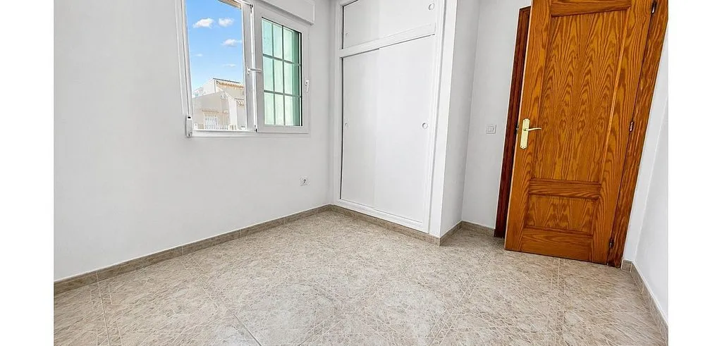 Pièces - Terraced House with Pool in Playa Flamenca