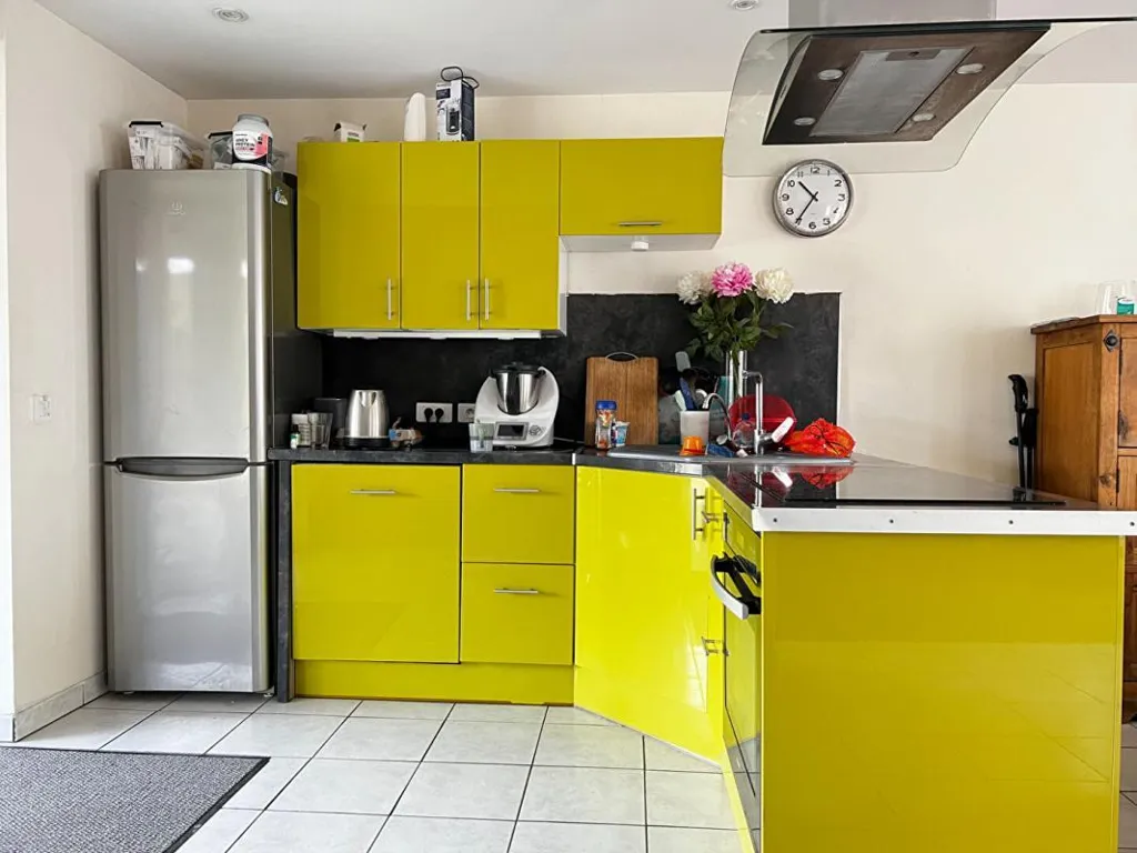 Cuisine - Maison de Bourg avec Terrasse et Garage à Plessé