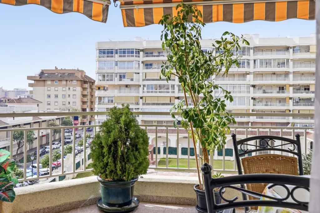 Balcon - Apartment with Pool and Balcony in Los Boliches