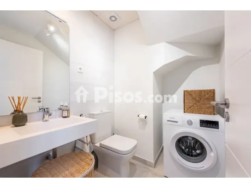 Salles de bain - Luxury Duplex with Sea Views in Estepona