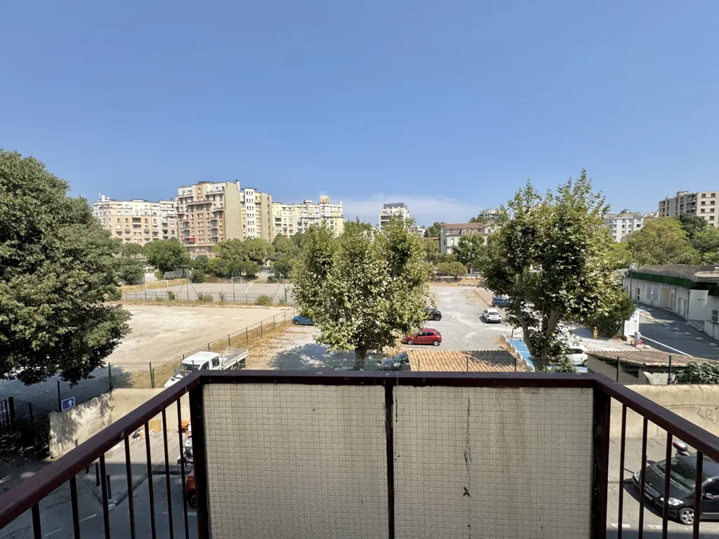 Balcon - Appartement T3 Double Exposition au 4ème Arrondissement de Marseille