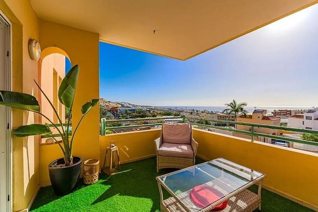 Rõdu - Contemporary Apartment with Ocean View in Costa Adeje