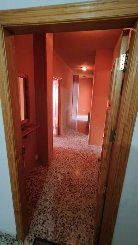 Esik - Apartment with Balcony in La Gineta