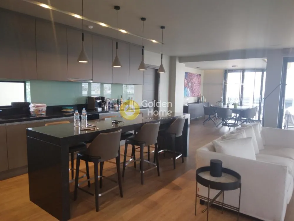 Appartement 10 pièces à GR